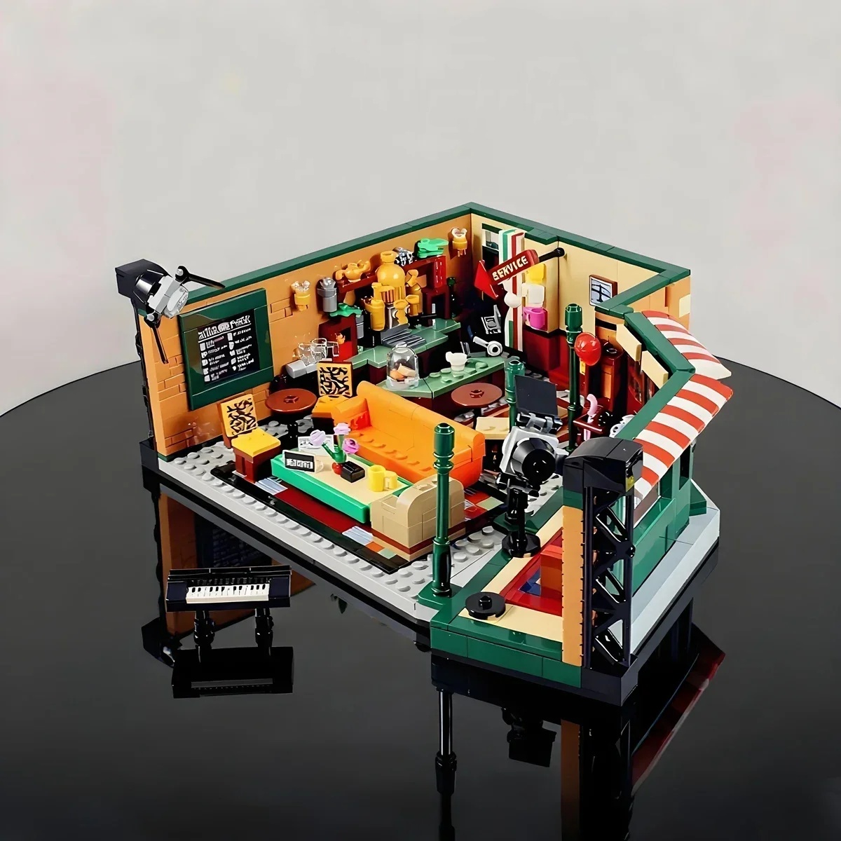 Friends House Family Classic C - Home Bar Cafe avis et prix